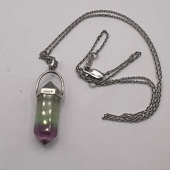 Marked Sterling Fluorite double point Pendant on a 925 Sterling Chain - Picture 8 of 11